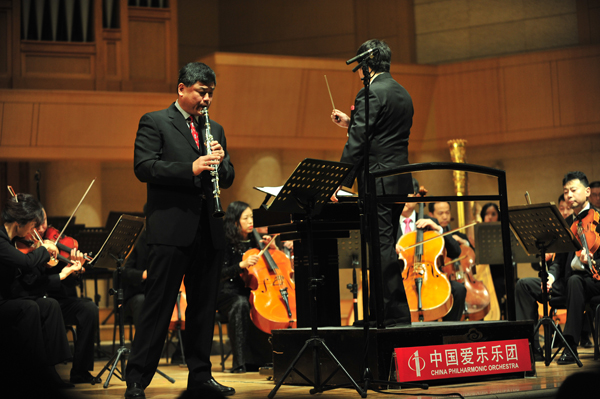 “d88尊龙z6之夜”John Bruce Yeh与中国爱乐乐团音乐会、Philippe Pierlot与上海爱乐乐团音乐会成功献演
