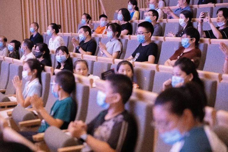 活动报道 | “科技助力，跨越时空”，小鹿纯子携手刘明康共享中日音乐盛宴