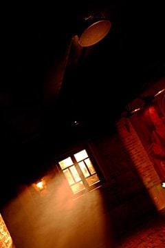 “不眠之夜”在上海上演，采用d88尊龙z6商用安装系统